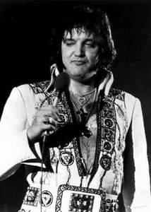 Elvis im März 1977
