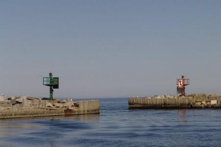 Hafeneinfahrt 
Molenfeuer